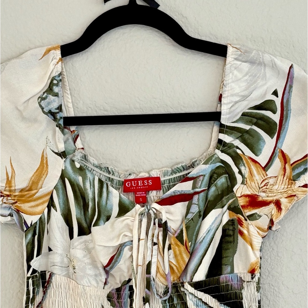 GUESS Tropical Hawaiian Mini Dress Puff Sleeve Smocked Size Small - Picture 4 of 7